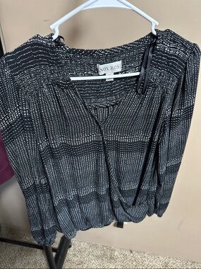 Knox Rose Black & White Dotted Stripe Peasant Blouse